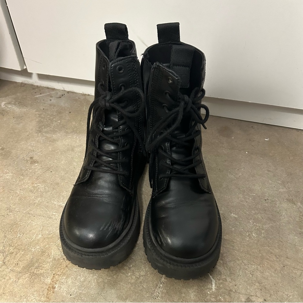 🔻🔻🔻Zara kids black boots